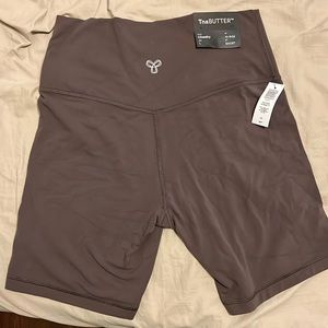 TNAbutter bike shorts